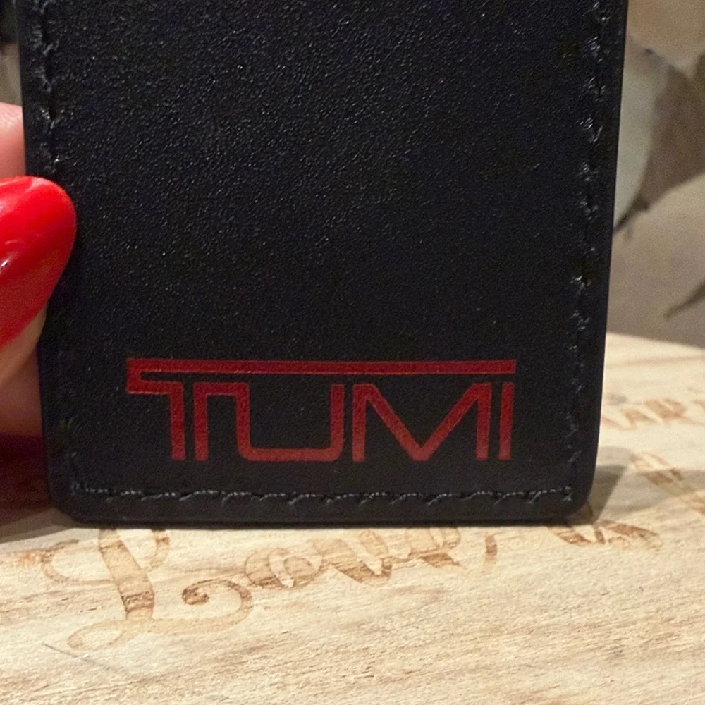 TUMI Black Leather luggage TAG NEW Missing strap